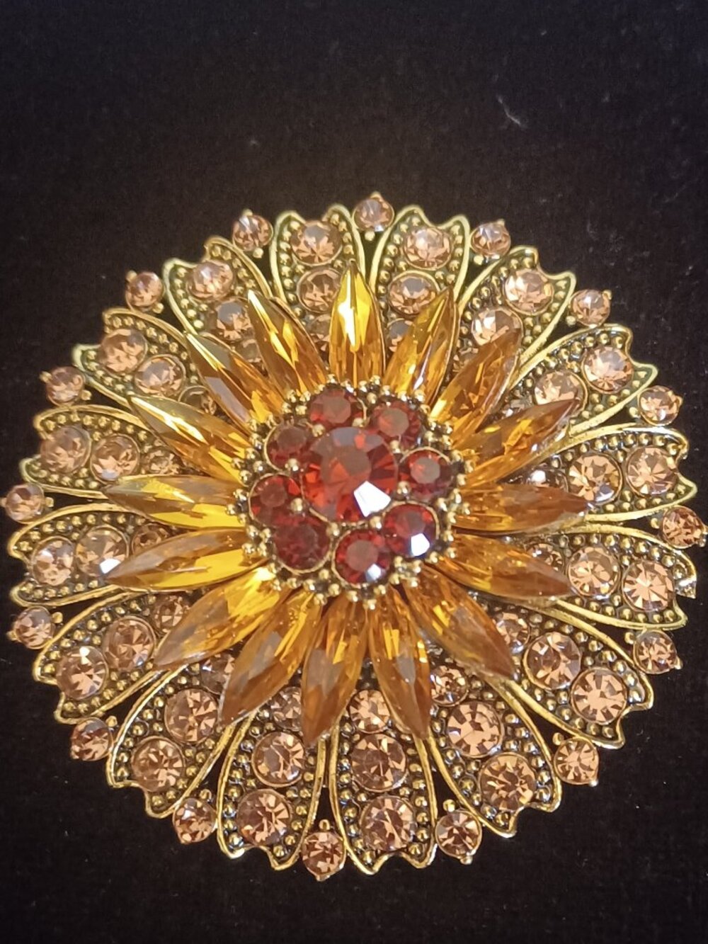 Stunning Gold Rhinestone Brooch